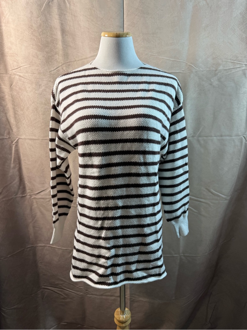 57-Striped Long Sleeve Women’s Knit Top - White & Brown - Picture 1 of 4